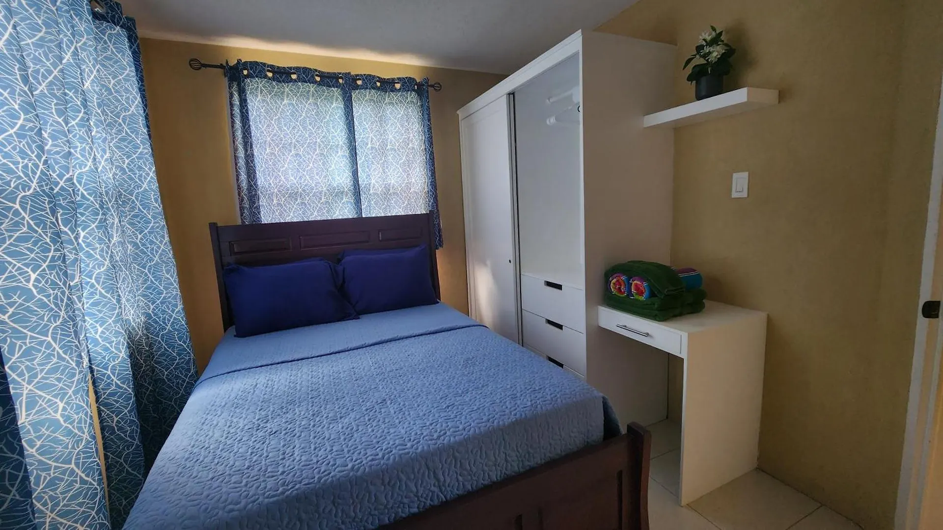 Warners Paradise 3 Bridgetown Holiday home